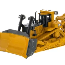 DM-85538 1:125 трактор гусеничного типа CAT D11T