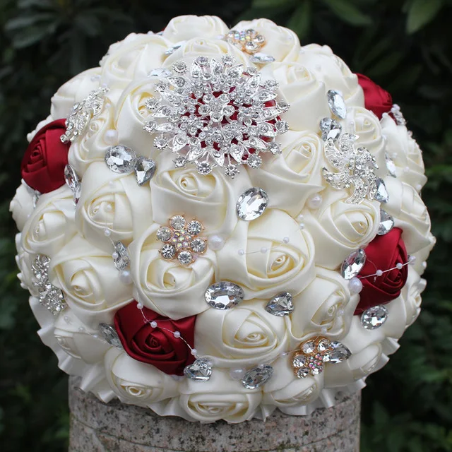 Best-Selling-Ivory-Cream-Brooch-Bouquet-Wedding-Bouquet-de-mariage-Polyester-Wedding-Bouquets-Pearl-Flowers-buque.jpg_640x640 (6)