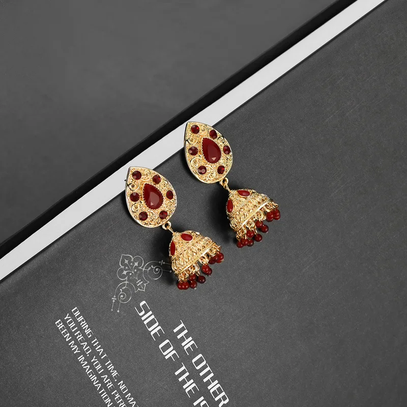 Серьги с коралловыми бусинами индийские Jhumki Jhumka ручной работы Тайланд Будда