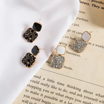 

S925 Silver Needle Earrings Female 2020 Korean-style New Style Fashion Rhinestone Zircon Earring Elegant Explic