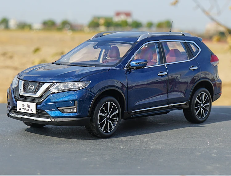 Изысканный 1:18 Nissan X-TRAIL SUV модель из сплава, высокая имитация металлическая модель автомобиля, расширенная коллекция и подарки