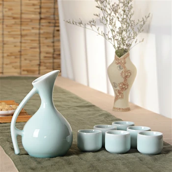 

Celadon Wine Set Court Handle Hip Flask 250ML 1 Pot 6 Cups Sake Vodka Swan Wine Gift Half Month Liquor Divider Bar Set