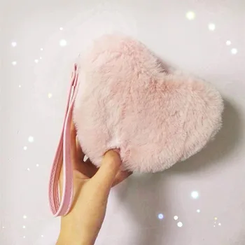 

Plush Heart Women Wallet Fur Wallets Purse Small Coin Purse Girls Lovely Card Holder Organizer Wallets