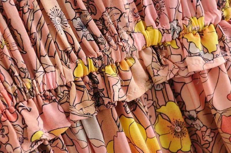 Женское богемное мини платье с цветочным принтом V образным вырезом и