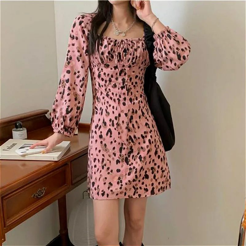 Корейское цельнокроеное платье для женщин французское леопардовое с квадратным