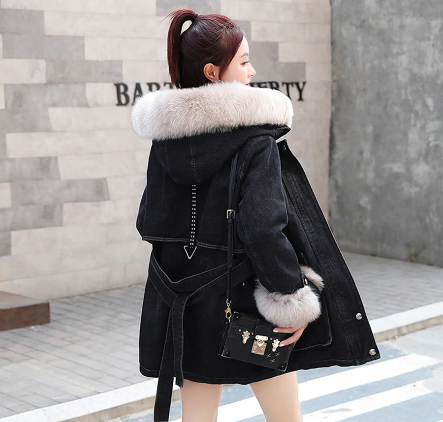 Зимняя женская джинсовая хлопковая куртка с капюшоном, Вельветовая теплая Корейская свободная длинная куртка, приталенная Удобная