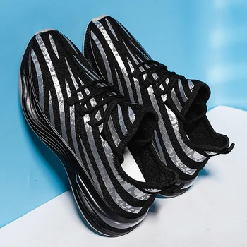 

Summer men lightweight blade running shoes shockproof lack up breathable male sneakers height increase walking Gym shoes man