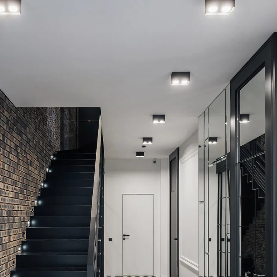 Spotlights  (2)
