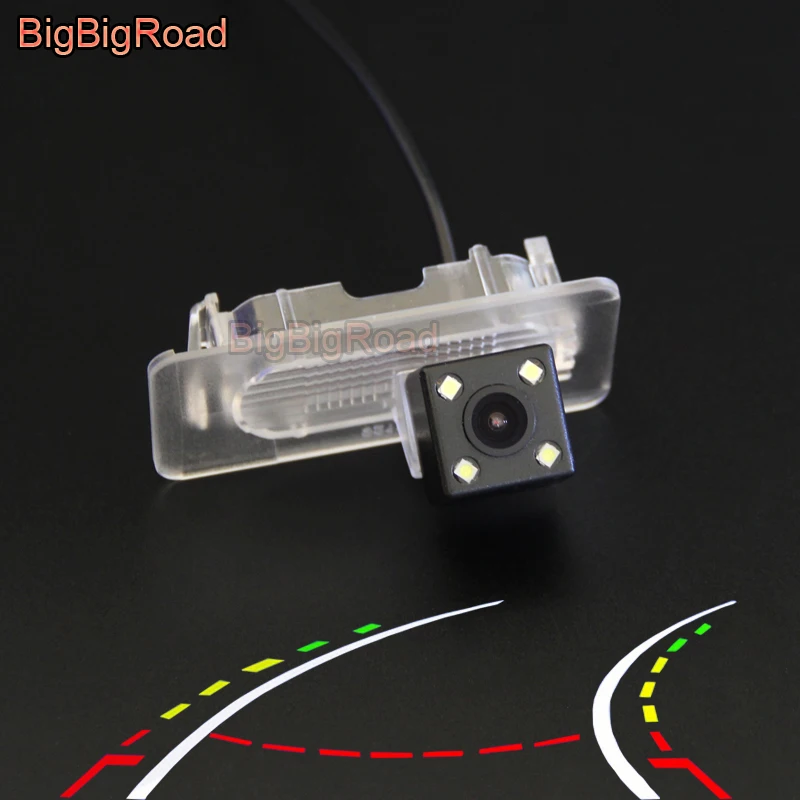 

BigBigRoad Car Intelligent Dynamic Trajectory Tracks Backup Camera For Toyota Corolla E170 2014 2015 2016 2017 (Russian Version)