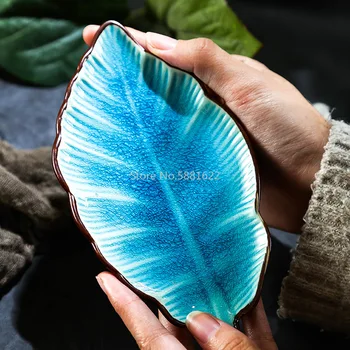 

Japanese Ceramic Plate Colorful Leaf Shape Plate Retro Creative Porcelain Sushi Steak Dish Plate Decorative Tableware