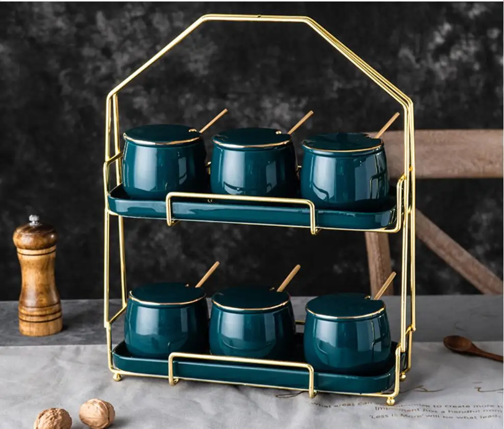 

Ceramic seasoning tank Seasoning bottle seasoning set of four Kitchen shelf set