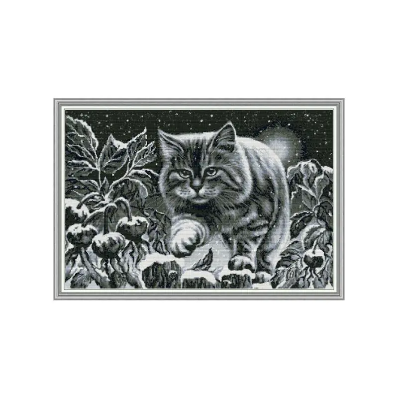 

Black Cat in the Snowy Night DIY Handmade Needlework Counted 14CT Printed Cross Stitch Embroidery Kit Set Home Decoration