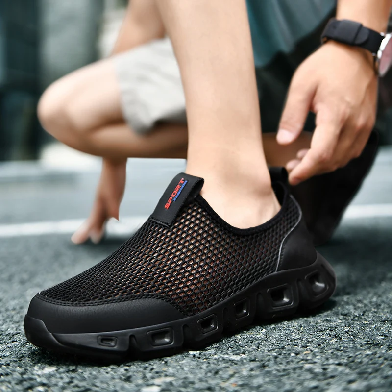 Men Aqua Shoes Outdoor Breathable Beach Shoes Lightweight Quick-drying Wading Sport Water Camping Sneakers Size 48