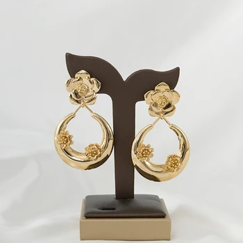 

Fashion sparkling earrings wife mother's day hot drop dangle beauty flower golden color wedding model earrings