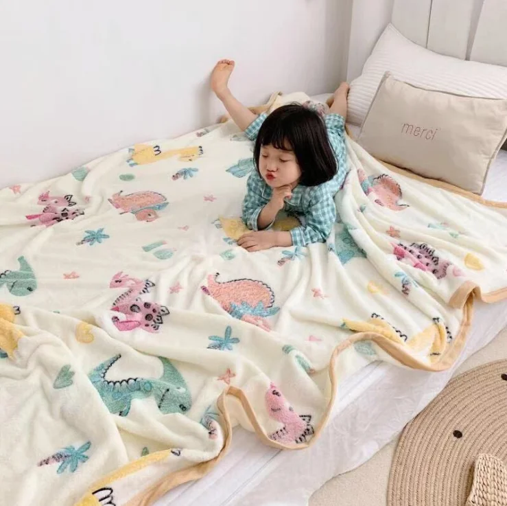 Детское одеяло, брендовый уплотненный двухслойный коралловый флис, пеленальный Конверт для младенцев, накидка для коляски, постельное белье для новорожденных малышей, одеяло s