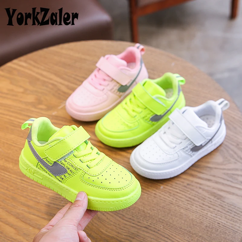 Yorkzaler Демисезонный детская подо для девочек и мальчиков дышащая обувь из искусственной кожи, для детей спортивная обувь 3 цвета подростковые кроссовки