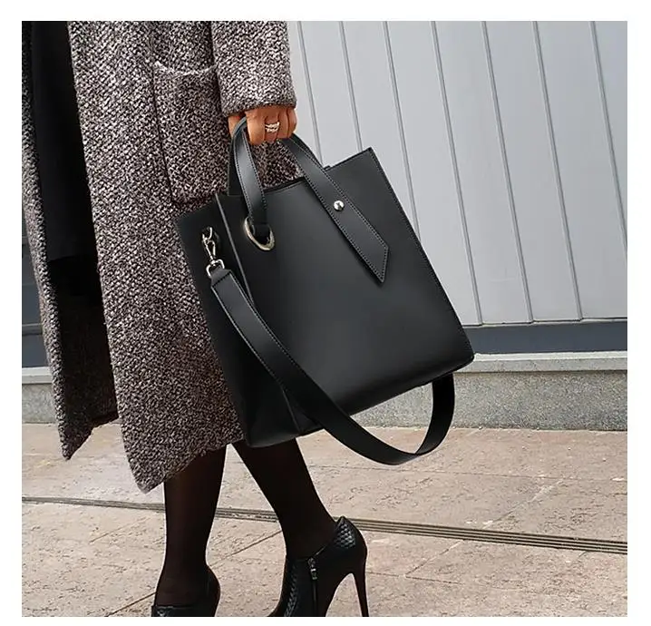 Luxury Women Leather women Handbags Female Shoulder bag designer Luxury Lady Tote Large Capacity shoulder Messenger bag