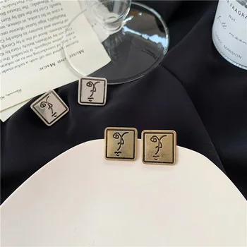 

South Korea Dongdaemun Retro Retro Square Earrings Elegant Normcore Style Versatile Silver Needle Ear Stud Abstract Face Ear Cli