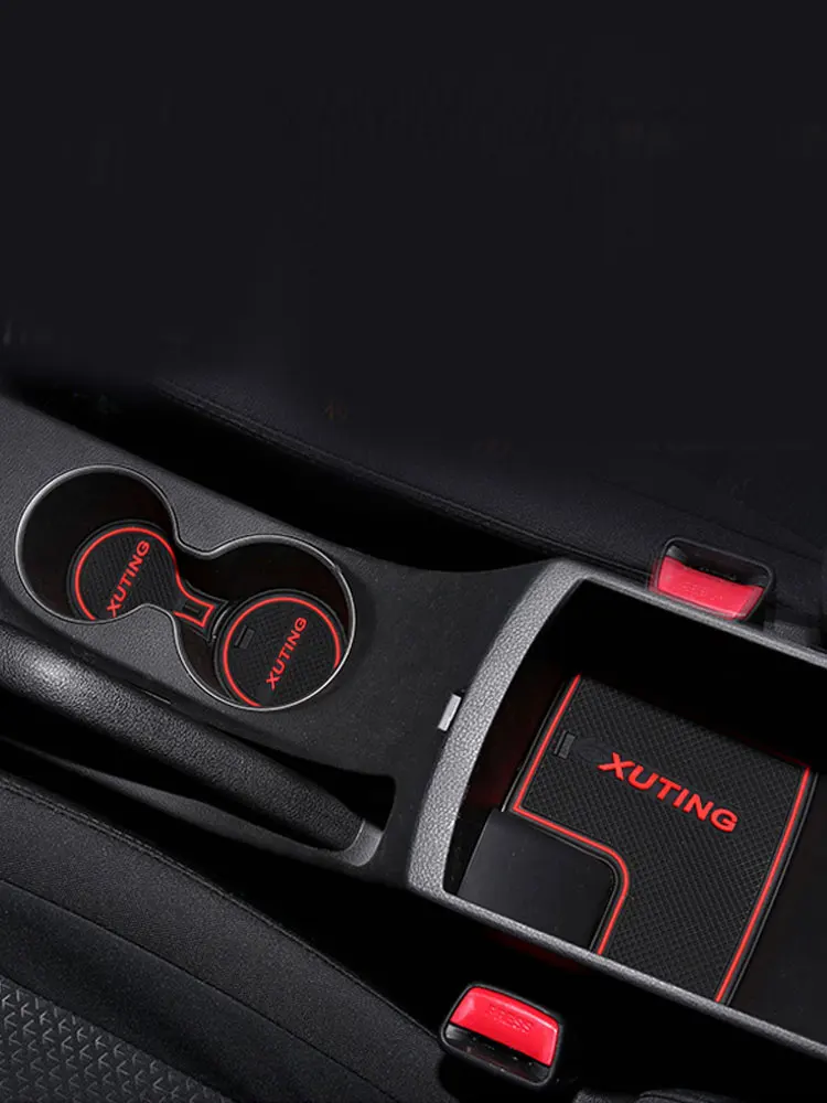 Чехол для ключа hyundai santa fe. Аксессуары hyundai. Аксессуары для хендай крета новый g 2. Терпода чехол хундай малинки кусок. Аксессуары на хендай солярис 2015.