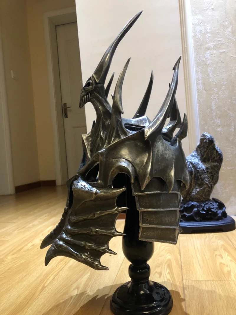 [Забавный] 1:1 WOW Lich King фигурка со шлемом из смолы игрушка включает в себя стенд Коллекция Модель взрослый Косплей Костюм вечерние подарки
