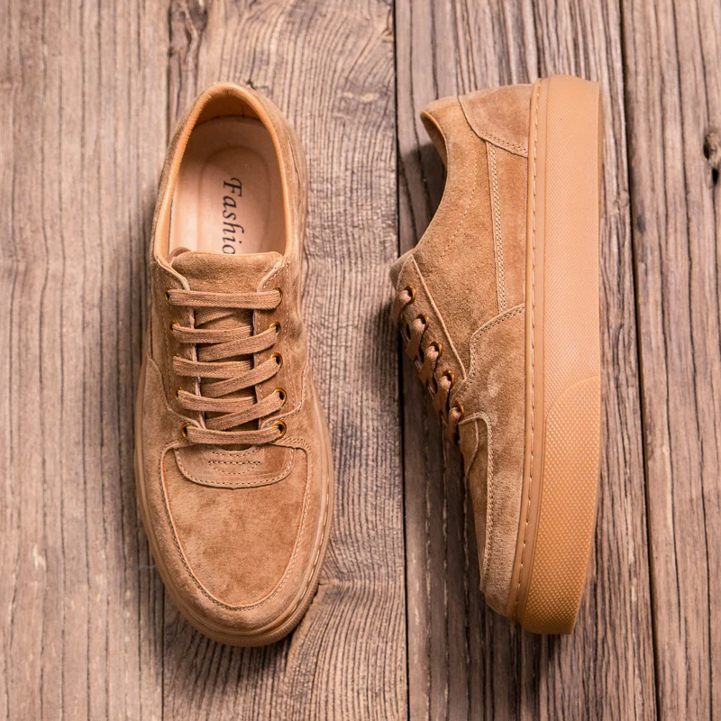 Zapatillas de cuero de alta calidad para hombre, calzado deportivo ligero y cómodo, estilo retro