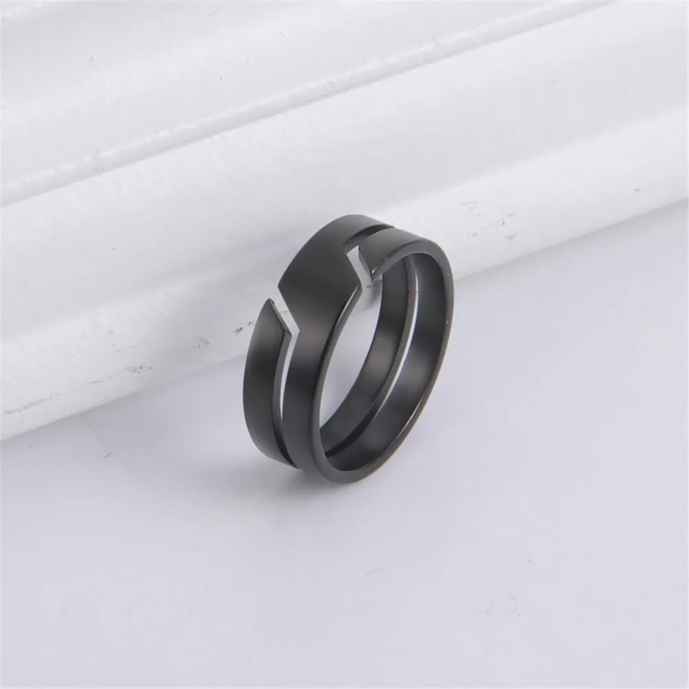 Skyrim Fashion Simple Stainless Steel Couple Ring for Women Men Casual Finger Rings Jewelry Engagement Anniversary Gift 2021 New