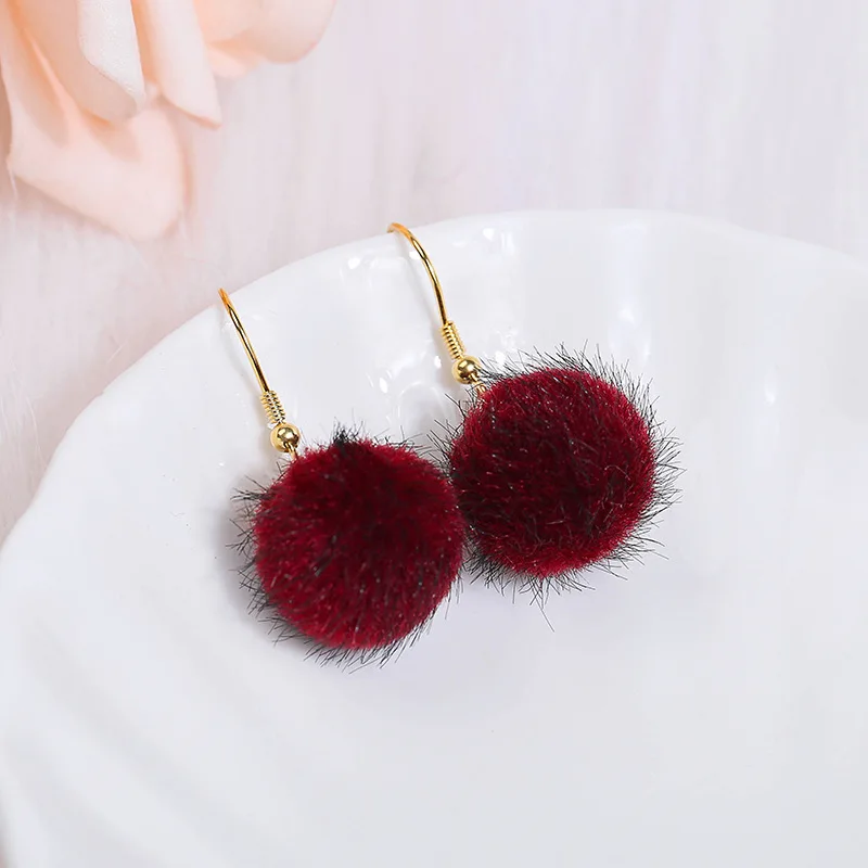 Fashion Short Drop Earrings for Women Girl Leopard Simple Hair Ball Models Dangle Earring Party Charm Jewelry Gifts Brincos - Окраска металла: HairWine