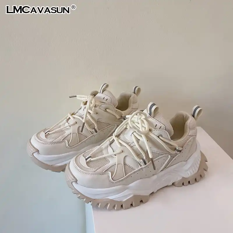 trendy chunky sneakers