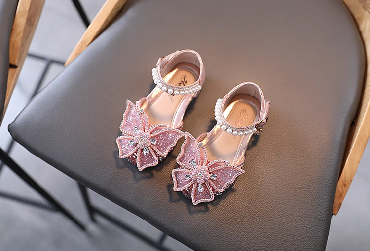 children's shoes for sale Summer Girls Shoes New Princess Kids Sandals Bling Dance Party Shoes Pearls Bow Kids Child Flats Sandals E800 children's sandals near me