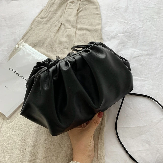 Роскошный дизайнерский Женский Повседневный клатч в форме облака, модная плиссированная сумка через плечо, маленькая милая дамская сумка через плечо - Цвет: Black