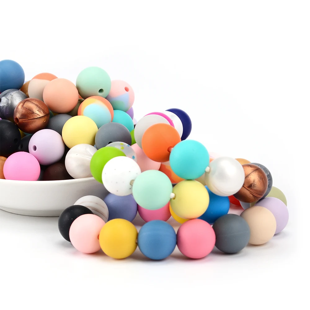 40pcs Random Color 15 MM Silicone Beads