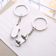 Южная Корея творческие аксессуары деятельности скейтборд брелоки для пар студентов маленькая цепочка для ключей в подарок настраиваемые, с логотипом