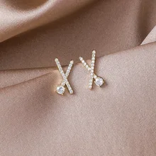 Новое поступление, женские классические серьги-гвоздики с геометрическим кристаллом, маленькие серьги с крестом, модные ювелирные изделия для девушек, женские аксессуары