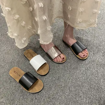 

2020 Summer New Korean Version of the White Open Toe Flat yi zi tuo Simple Anti-Slip Ms. Outdoor Beach Sandals and Slippers