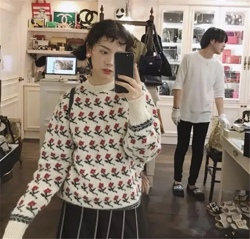 

2019 Autumn/winter New Sage Vintage Small Flower Loose Lazy Style Hooded Long-sleeved Sweater Tide