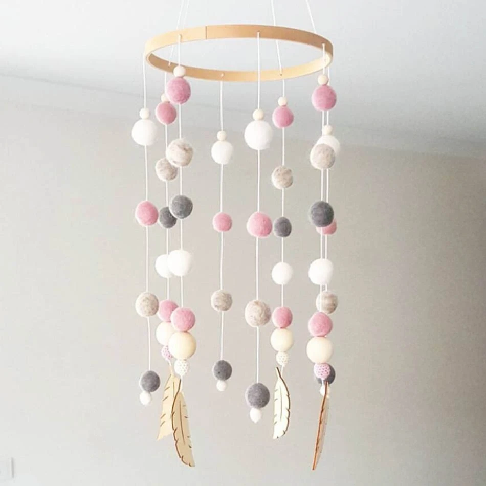 

Nordic Style Wind Chime Hair Ball Hanging Bell Crib Bed Bell Children's Room Hanging Bell Photography Props Multicolor Baby Toys