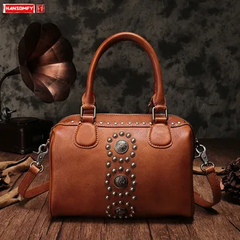 

2020 New Genuine Leather Women Handbag Crossbody Bag Shoulder Handle Pillow Bags Retro Stud Boston Head Layer Leather Female