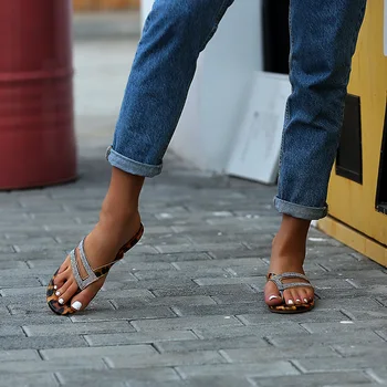 

Leopard Flip Flop Summer Woman Slippers Ladies Crystal Print Flats Women Fashion Comfortable Beach Shoes Plus Size