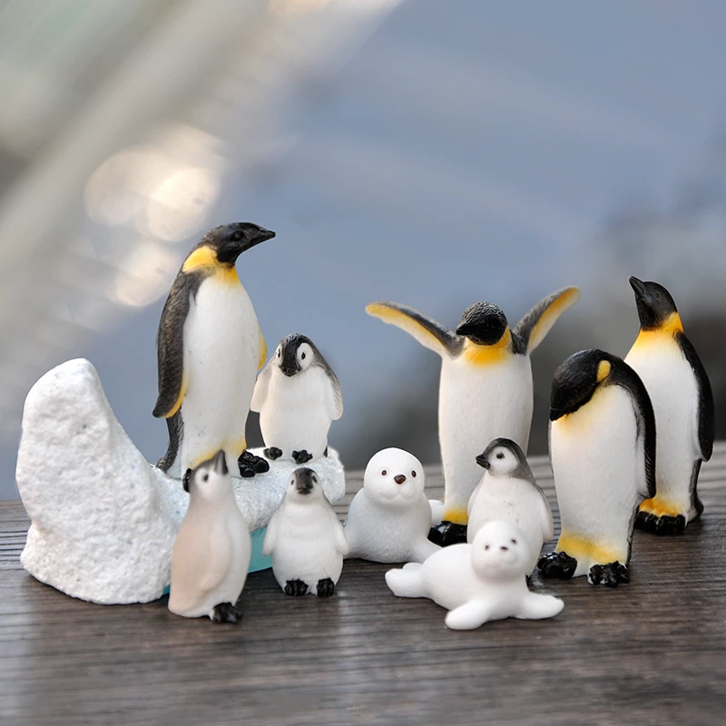 winter animal figures