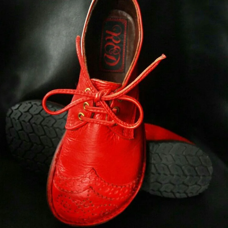 

Casual Woman Platform Shoes British Style Shallow Mouth Large Size Women Round Toe Flats Solid Women's Nurse Preppy Retro Big