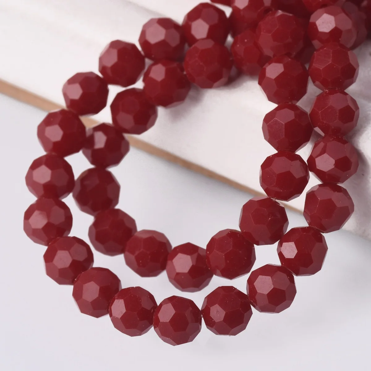 95pcs Dark Red 6mm Round 32 Facets Cut Ball Faceted Opaque Glass Loose Spacer Beads lot for Jewelry Making DIY Crafts 30pcs 6mm diagonal hole cube faceted colorful crystal glass loose beads for jewelry making diy crafts findings