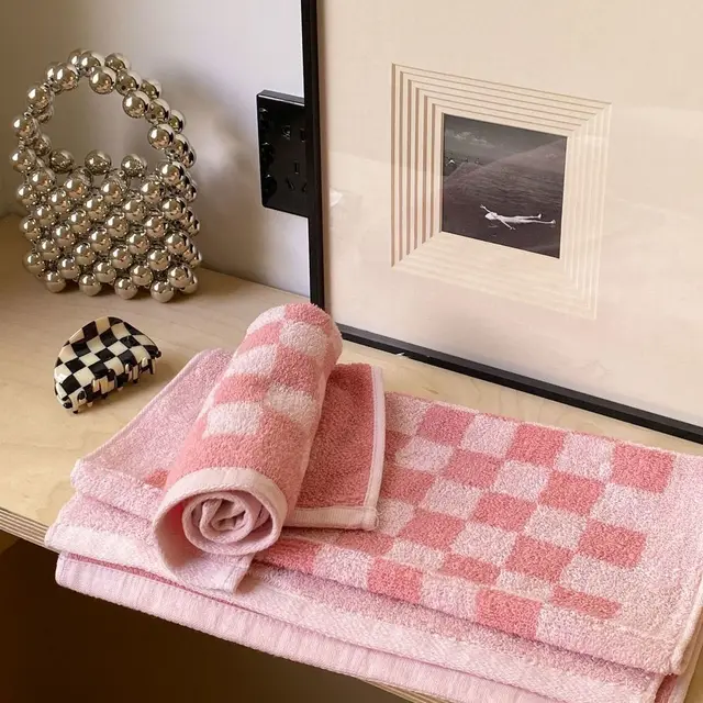 Pink Buffalo Plaid 3-Piece Towel Set, Contains 1 Bath Towels, 1 Hand Towels,  1 W
