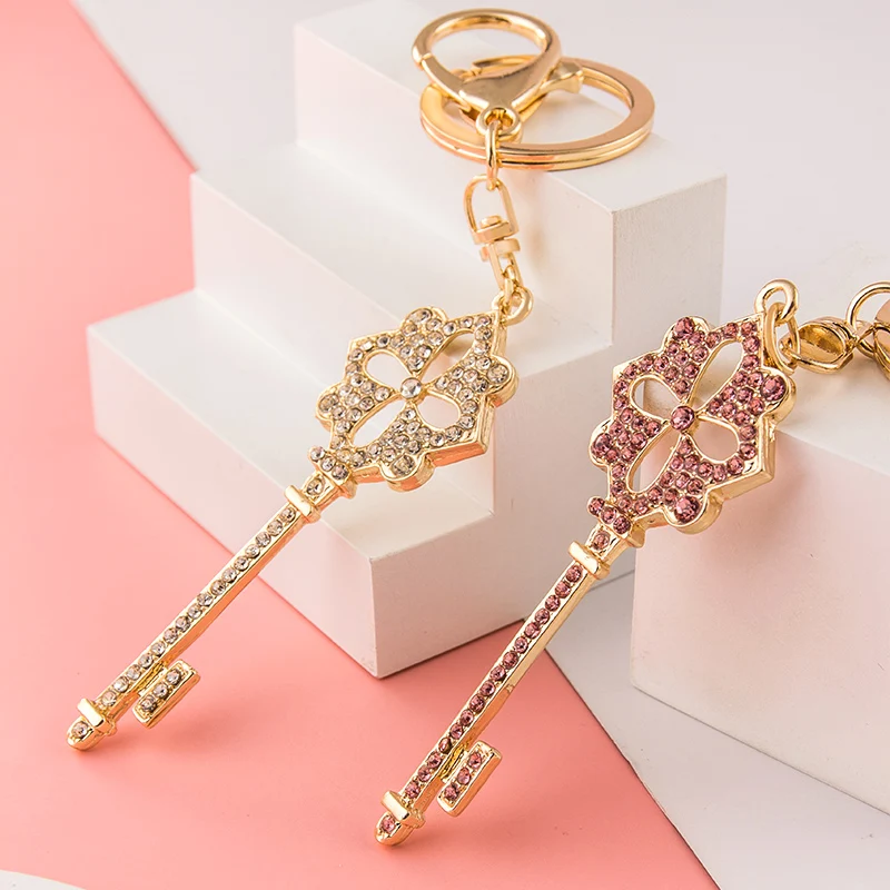 Key Shape Rhinestone Decorated  Flower Metal Keychain Creative  Pendant Bag Car Keyring Jewelry Lanyard Accessory Girl Boy Gift sweet girl high waist rhinestone jeans women autumn shiny diamond denim pants high street ripped baggy pants femme pantalons