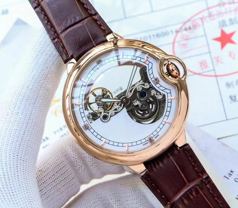 

WG10135 Mens Watches Top Brand Runway Luxury European Design Automatic Mechanical Watch