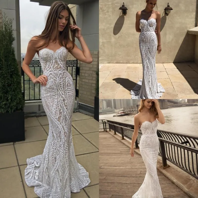 

Mermaid Wedding Dresses Lace Appliqued Sweetheart Backless Bridal Gowns Sweep Train Beach Wedding Dress