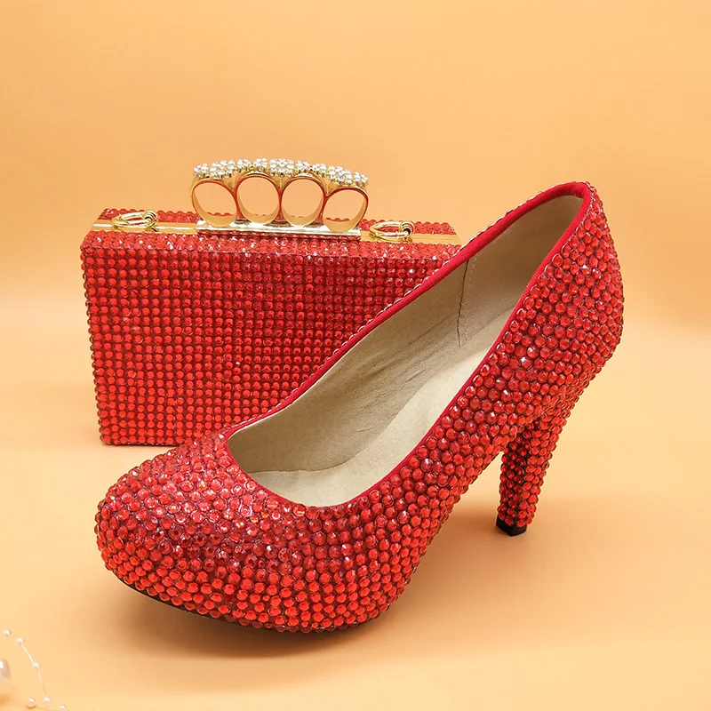 10cm shoe and bag Красные свадебные туфли со стразами и сумочкой в комплекте; женские вечерние модельные туфли; женские туфли-лодочки на высоком каблуке; туфли-лодочки на высоком каблуке с круглым носком - Цвет: 10cm shoe and bag