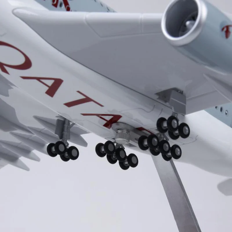 Модель самолета 50 5 см масштаб 1/160 модель Аэробус A380 авиакомпании Катар из сплава