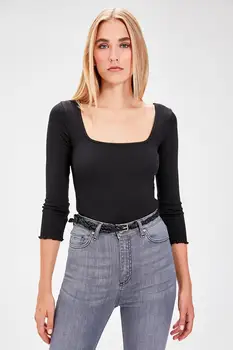 

Trendyol Black Square Collar Knitted Blouse TWOAW20BZ0792