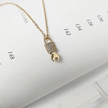 

Silvology Sterling 925 Silver Zircon Lock Key Pendant Necklace Gold Creative Chic Necklace for Women 925 Luxury Birthday Jewelry