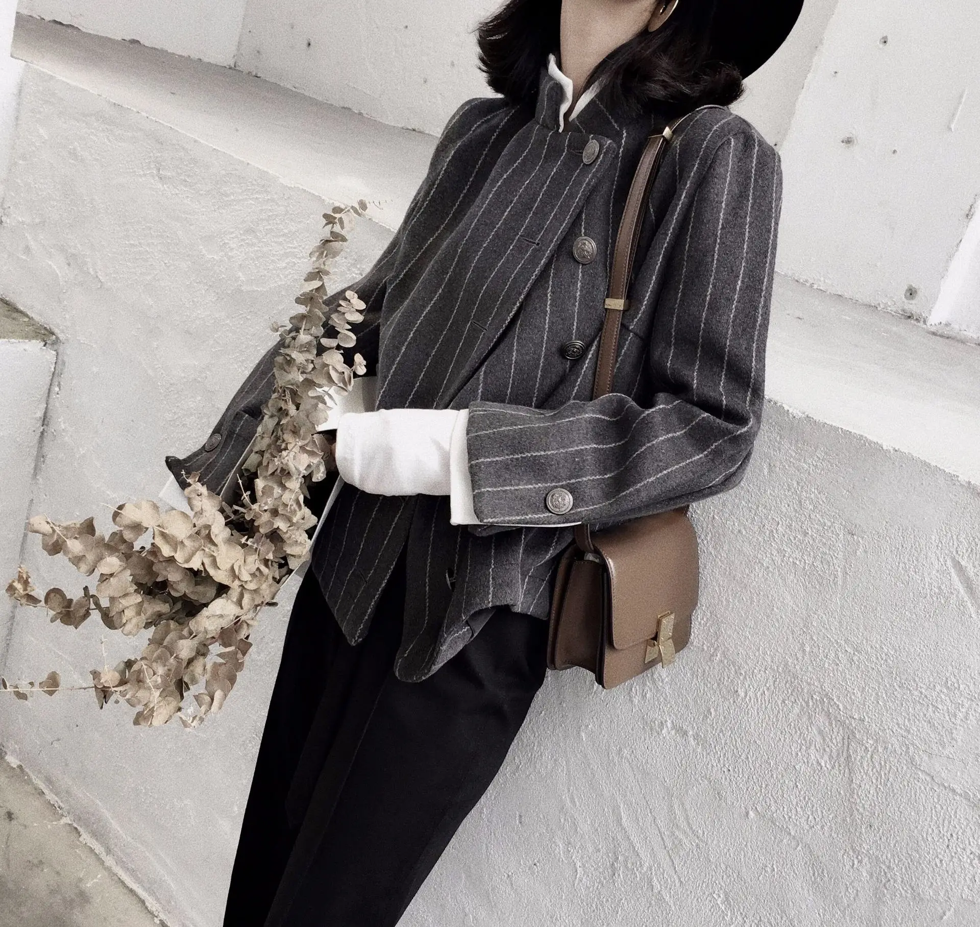 

T3200 2018 Autumn New Style Retro Small Stand Collar Design Medium Grey Striped Suit Women's Short Jacket